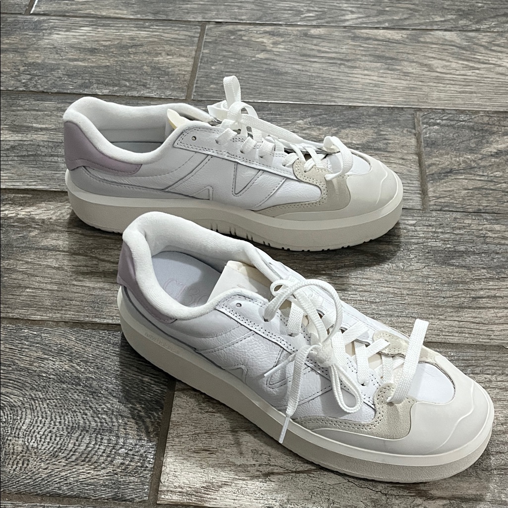 Nwob Unisex New Balance Ct302